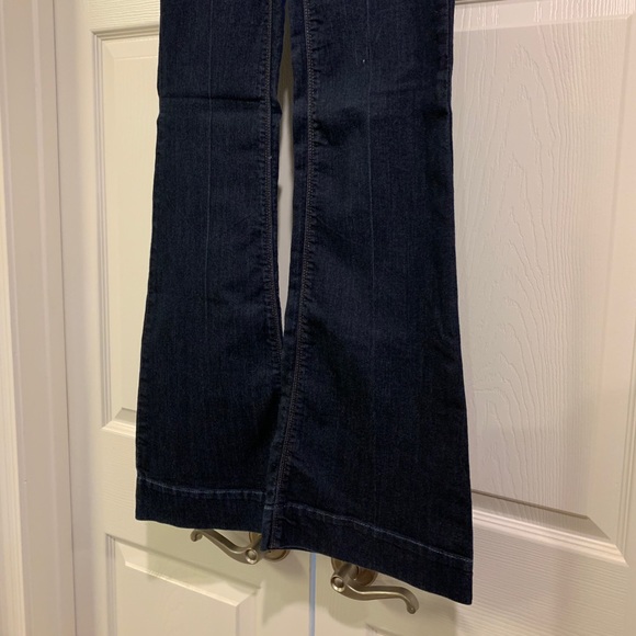 Design Lab Houston High Heel Bell Jeans - Picture 3 of 8